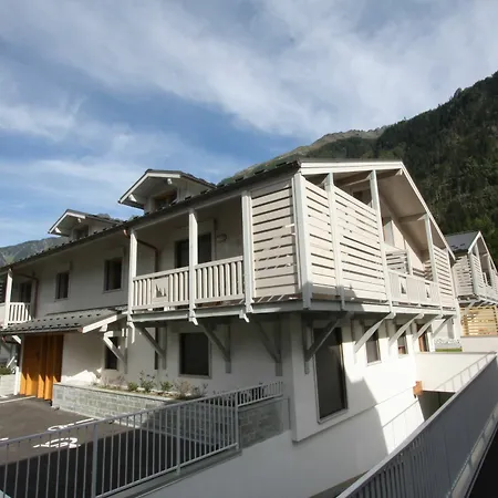 Aparthotel Les Lanchers In The Center Of Chamonix