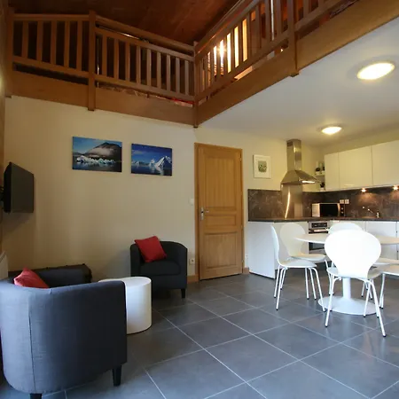Aparthotel Les Lanchers In The Center Of 5*